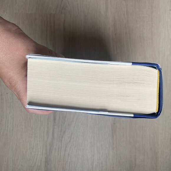 House of Sky and Breath- Sarah J Maas- Target Exclusive Edition, bundle discount - Picture 4 of 5